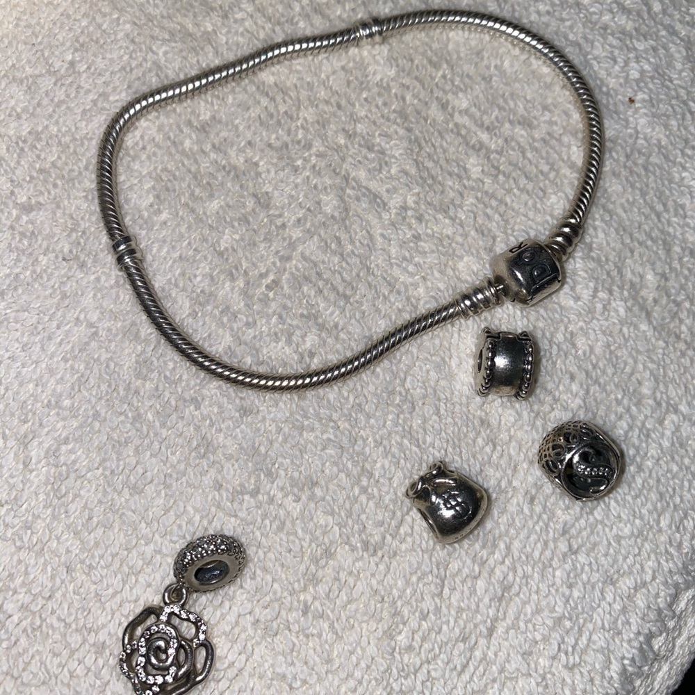 🤍AUTHENTIC Pandora Bundle 925🤍